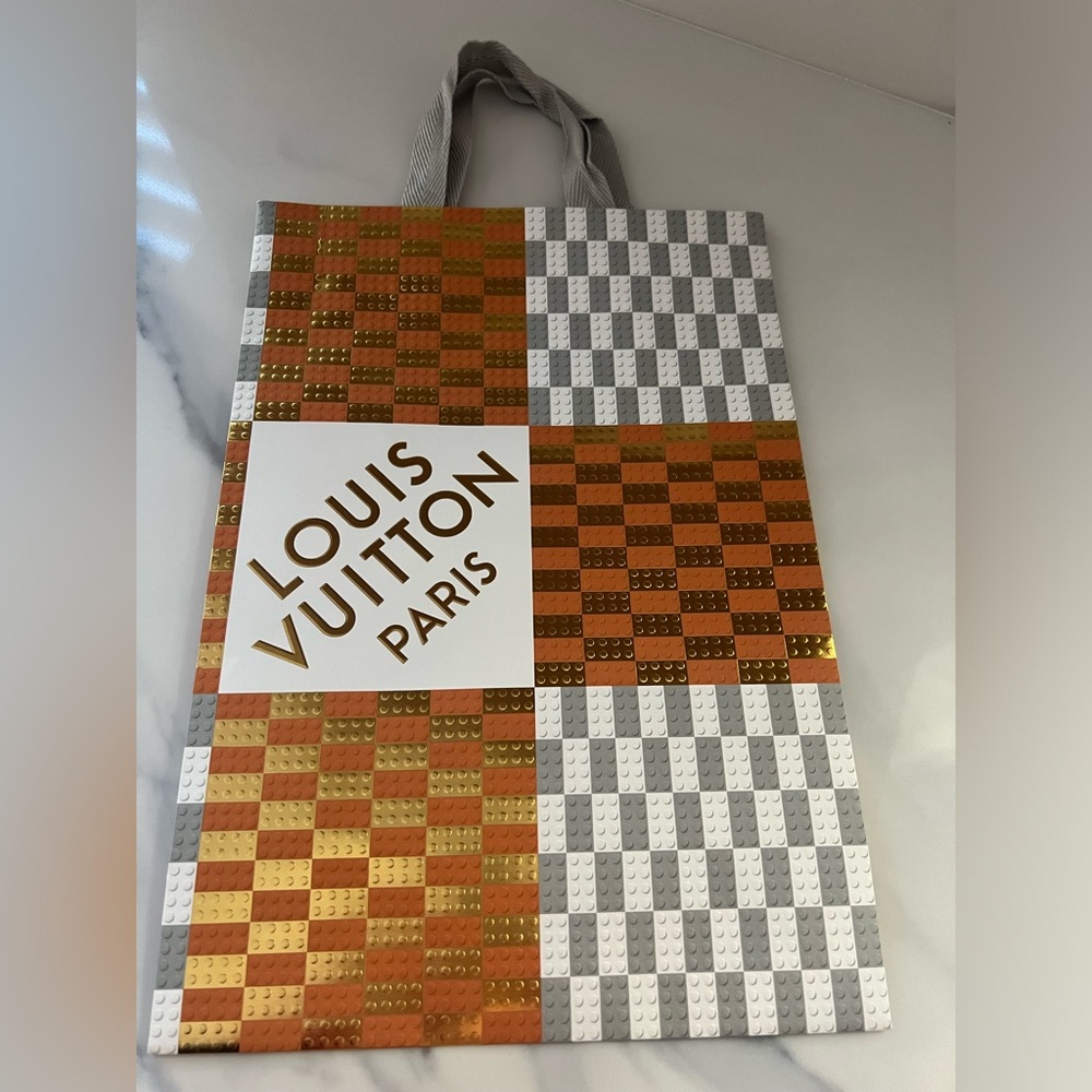AUTHENTIC  Louis Vuitton 2022 Holiday Lego Gift Shopping Bag - Picture 3 of 11